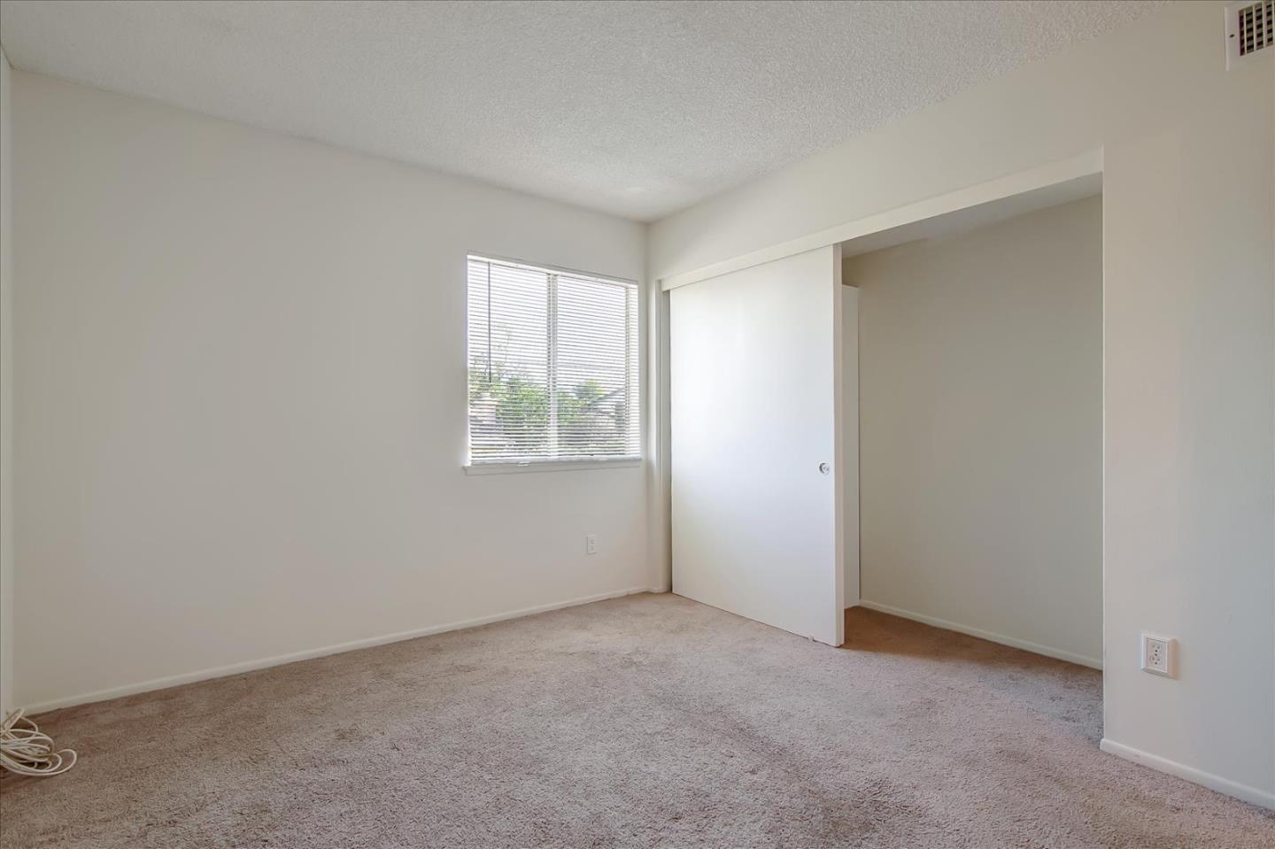 Detail Gallery Image 25 of 42 For 16755 Parthenia St #6,  Northridge,  CA 91343 - 2 Beds | 1 Baths