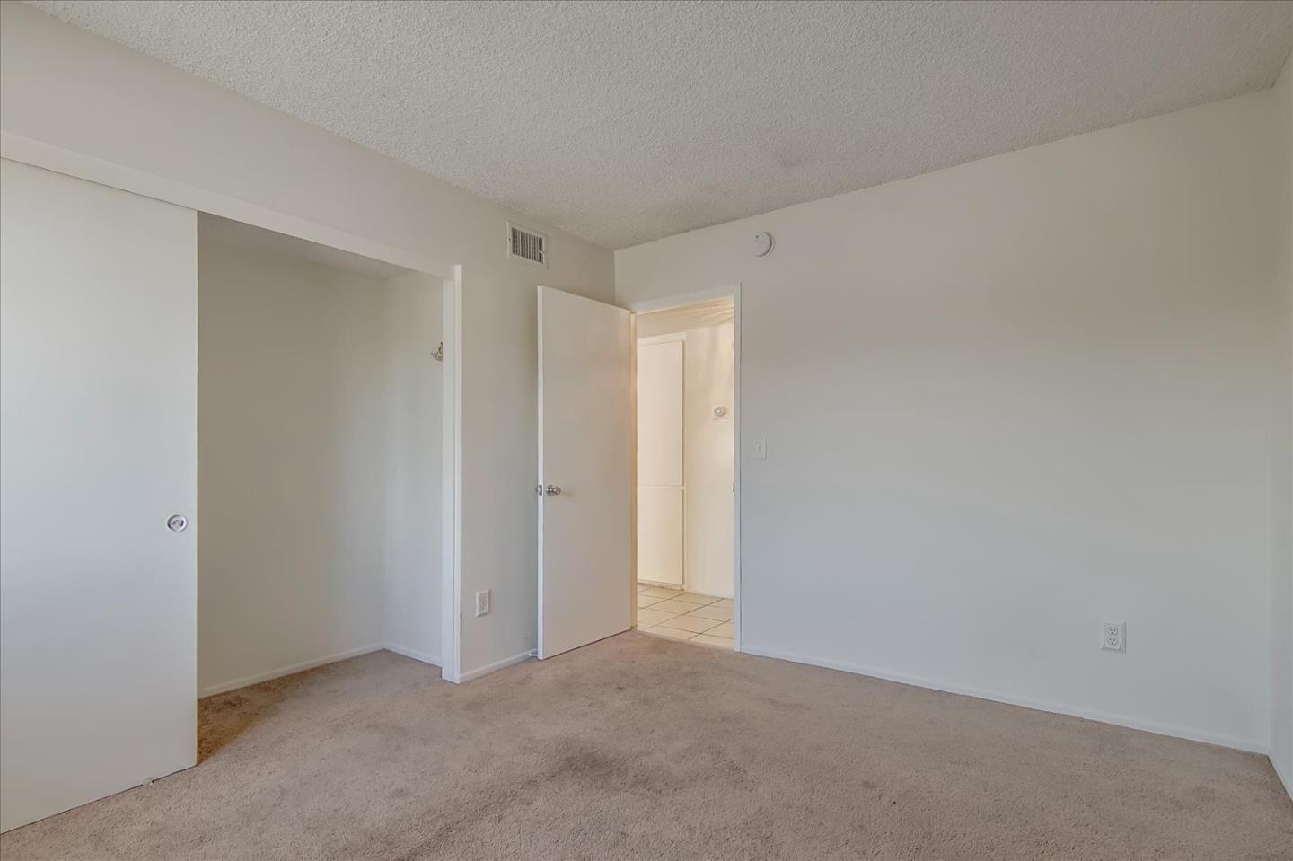 Detail Gallery Image 26 of 42 For 16755 Parthenia St #6,  Northridge,  CA 91343 - 2 Beds | 1 Baths