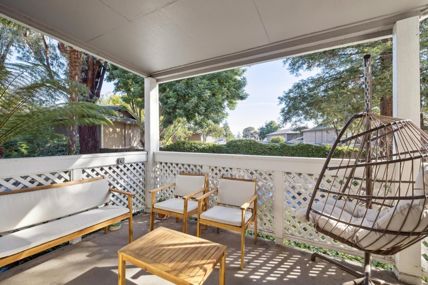 Detail Gallery Image 3 of 33 For 4836 Lakebird Pl, San Jose,  CA 95124 - 2 Beds | 2 Baths