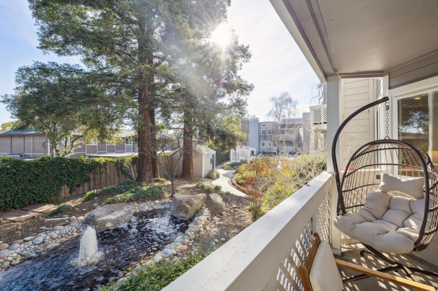 Detail Gallery Image 9 of 33 For 4836 Lakebird Pl, San Jose,  CA 95124 - 2 Beds | 2 Baths