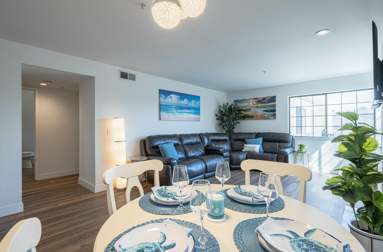 Detail Gallery Image 2 of 27 For 640 Pheasant Ridge Rd, Monterey,  CA 93940 - 2 Beds | 2 Baths