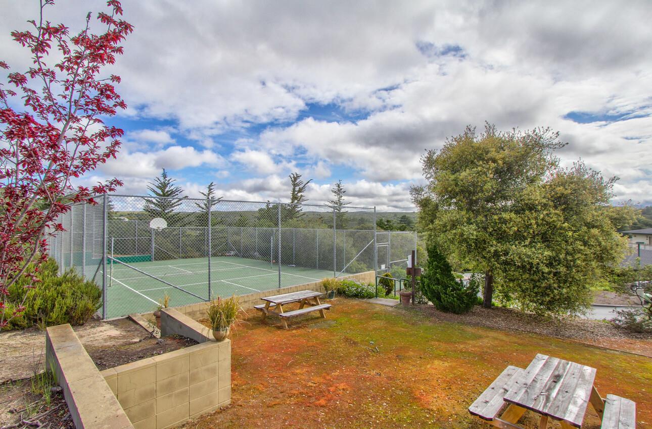 Detail Gallery Image 22 of 27 For 640 Pheasant Ridge Rd, Monterey,  CA 93940 - 2 Beds | 2 Baths