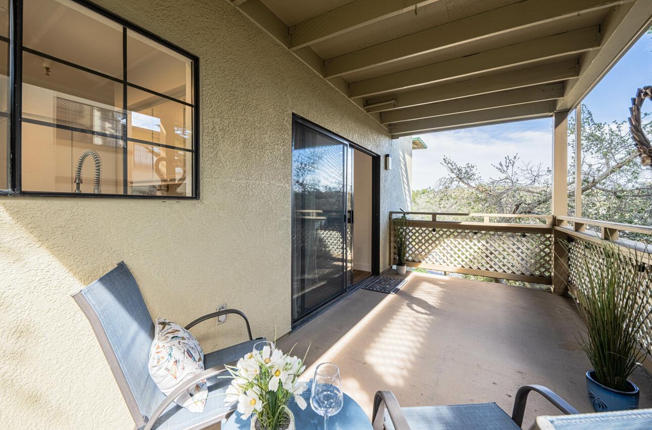 Detail Gallery Image 5 of 27 For 640 Pheasant Ridge Rd, Monterey,  CA 93940 - 2 Beds | 2 Baths