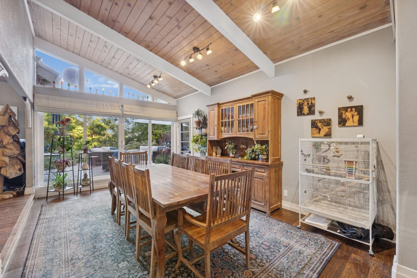 Detail Gallery Image 22 of 93 For 25560 Firhaven Ln, Los Gatos,  CA 95033 - 5 Beds | 3/1 Baths