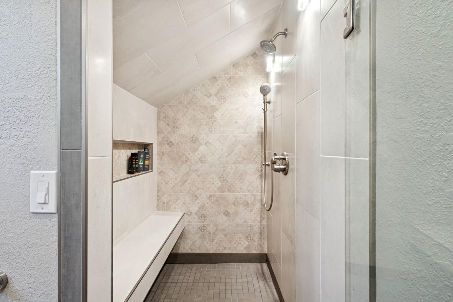 Detail Gallery Image 31 of 93 For 25560 Firhaven Ln, Los Gatos,  CA 95033 - 5 Beds | 3/1 Baths