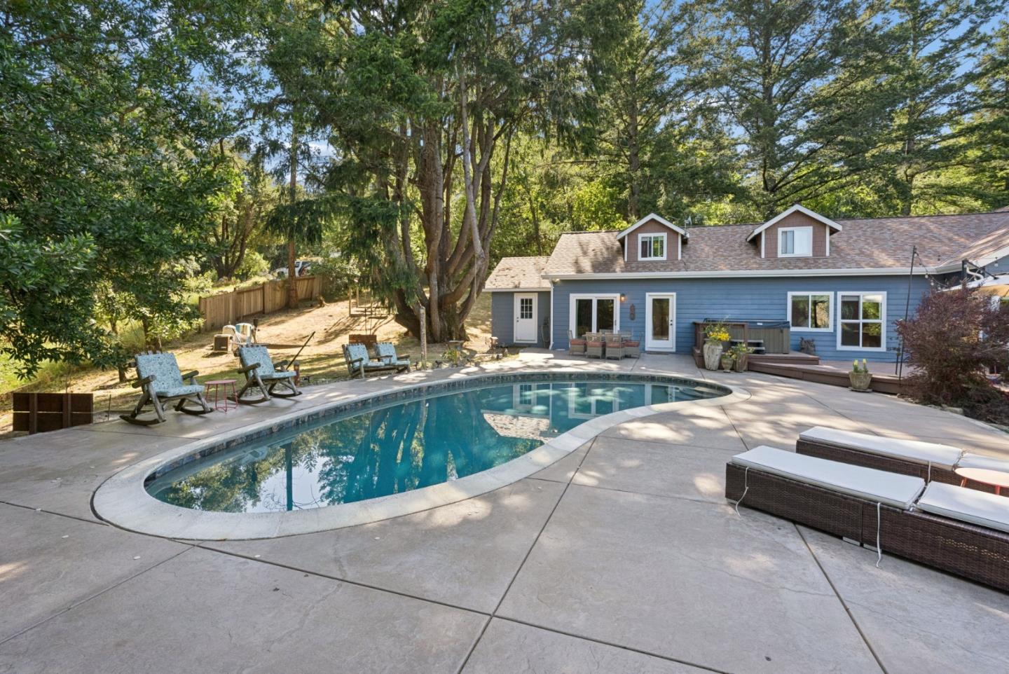 Detail Gallery Image 54 of 93 For 25560 Firhaven Ln, Los Gatos,  CA 95033 - 5 Beds | 3/1 Baths