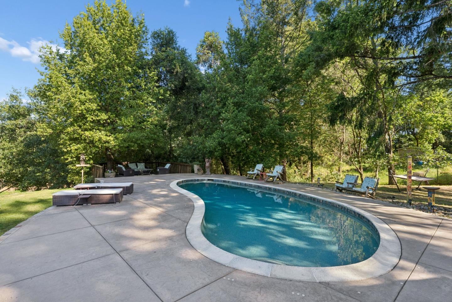 Detail Gallery Image 55 of 93 For 25560 Firhaven Ln, Los Gatos,  CA 95033 - 5 Beds | 3/1 Baths