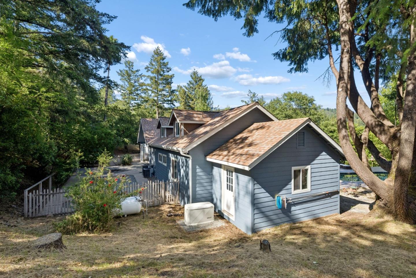 Detail Gallery Image 73 of 93 For 25560 Firhaven Ln, Los Gatos,  CA 95033 - 5 Beds | 3/1 Baths