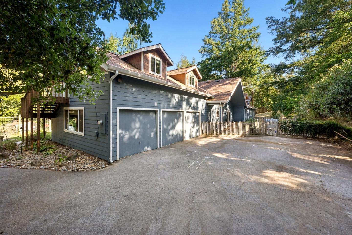 Detail Gallery Image 77 of 93 For 25560 Firhaven Ln, Los Gatos,  CA 95033 - 5 Beds | 3/1 Baths