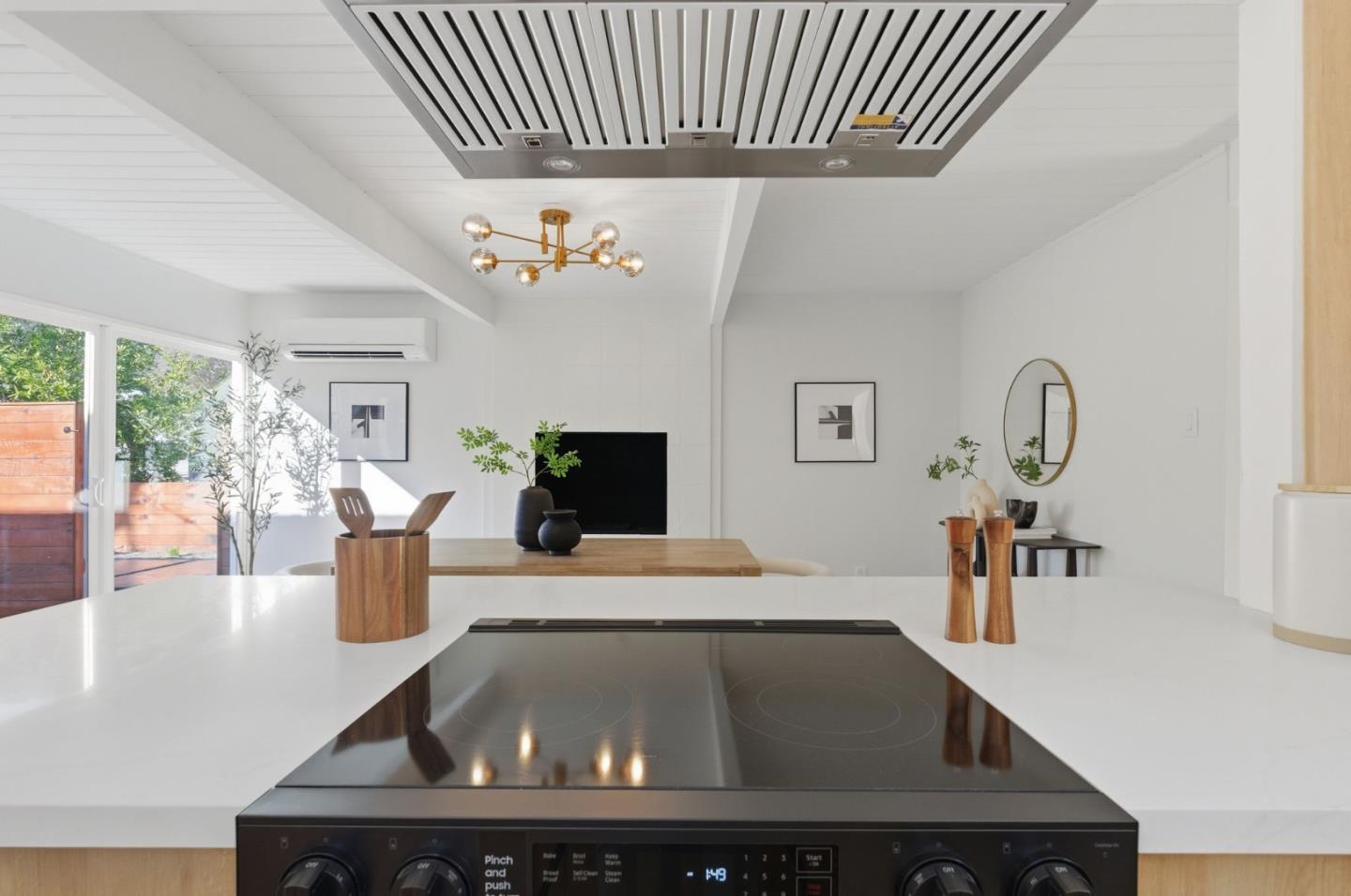 Detail Gallery Image 17 of 81 For 2212 Juniperberry Dr, San Rafael,  CA 94903 - 4 Beds | 2 Baths