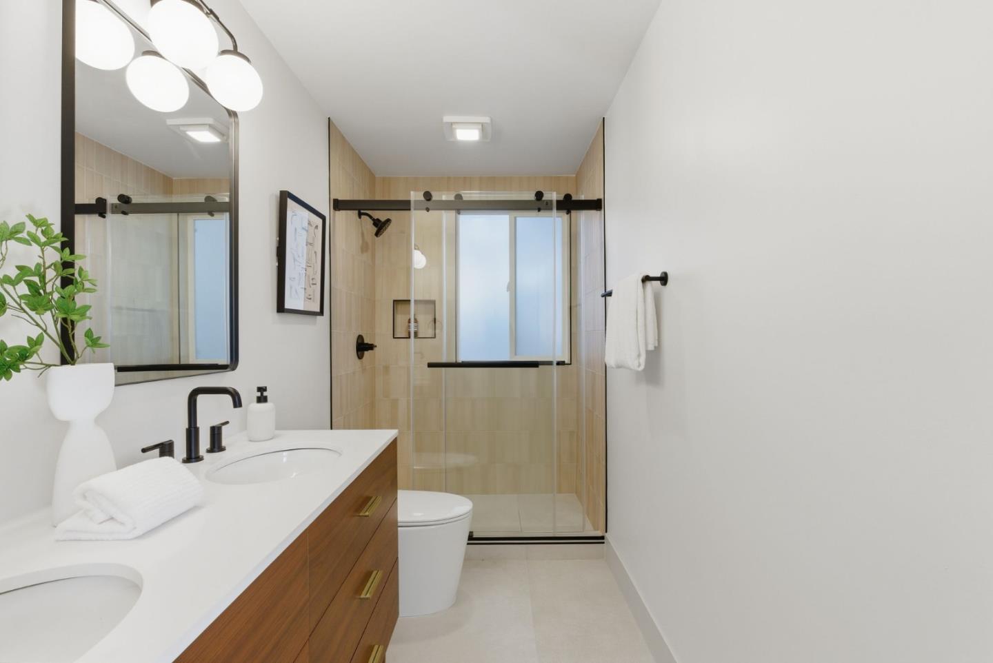 Detail Gallery Image 35 of 81 For 2212 Juniperberry Dr, San Rafael,  CA 94903 - 4 Beds | 2 Baths