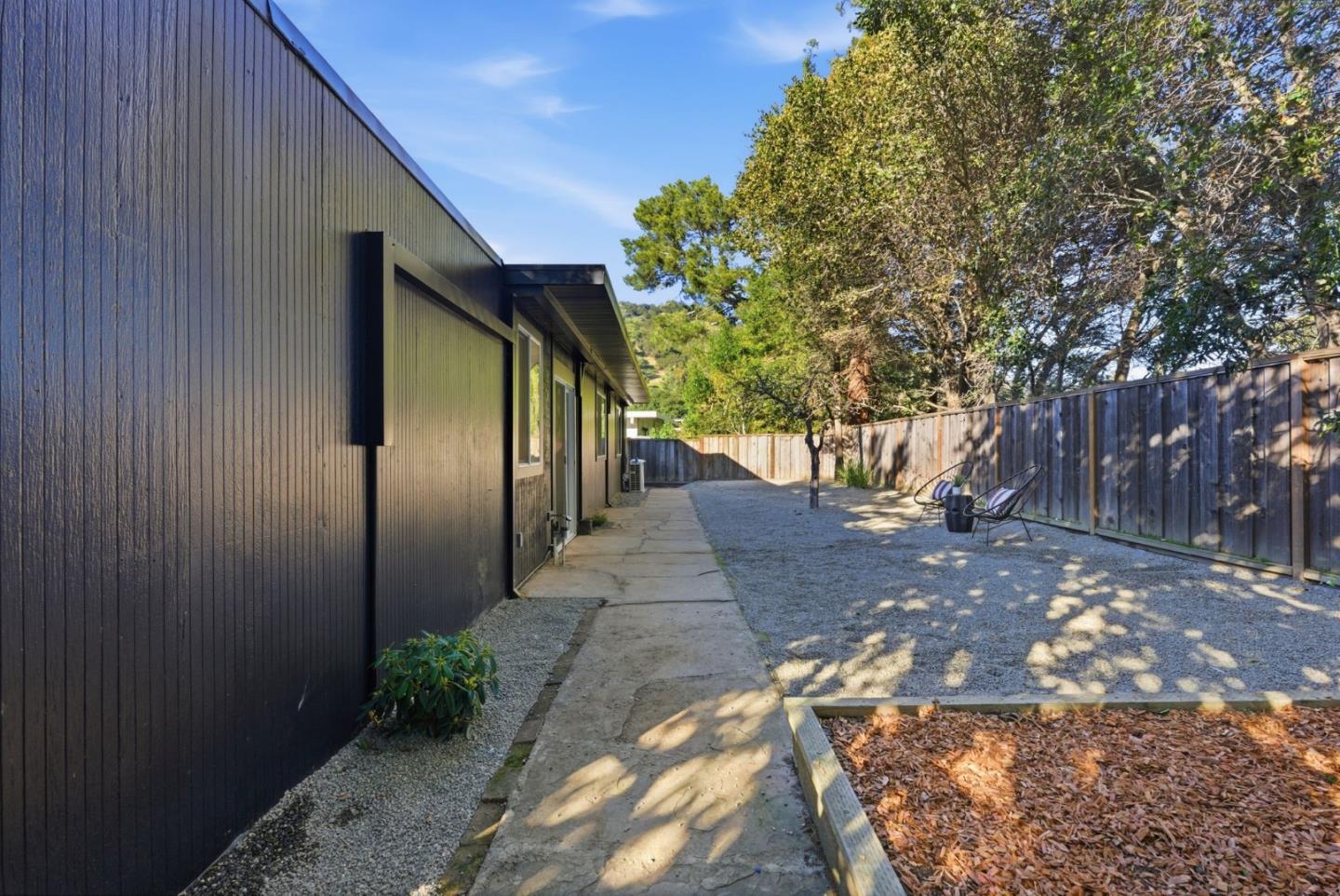 Detail Gallery Image 47 of 81 For 2212 Juniperberry Dr, San Rafael,  CA 94903 - 4 Beds | 2 Baths