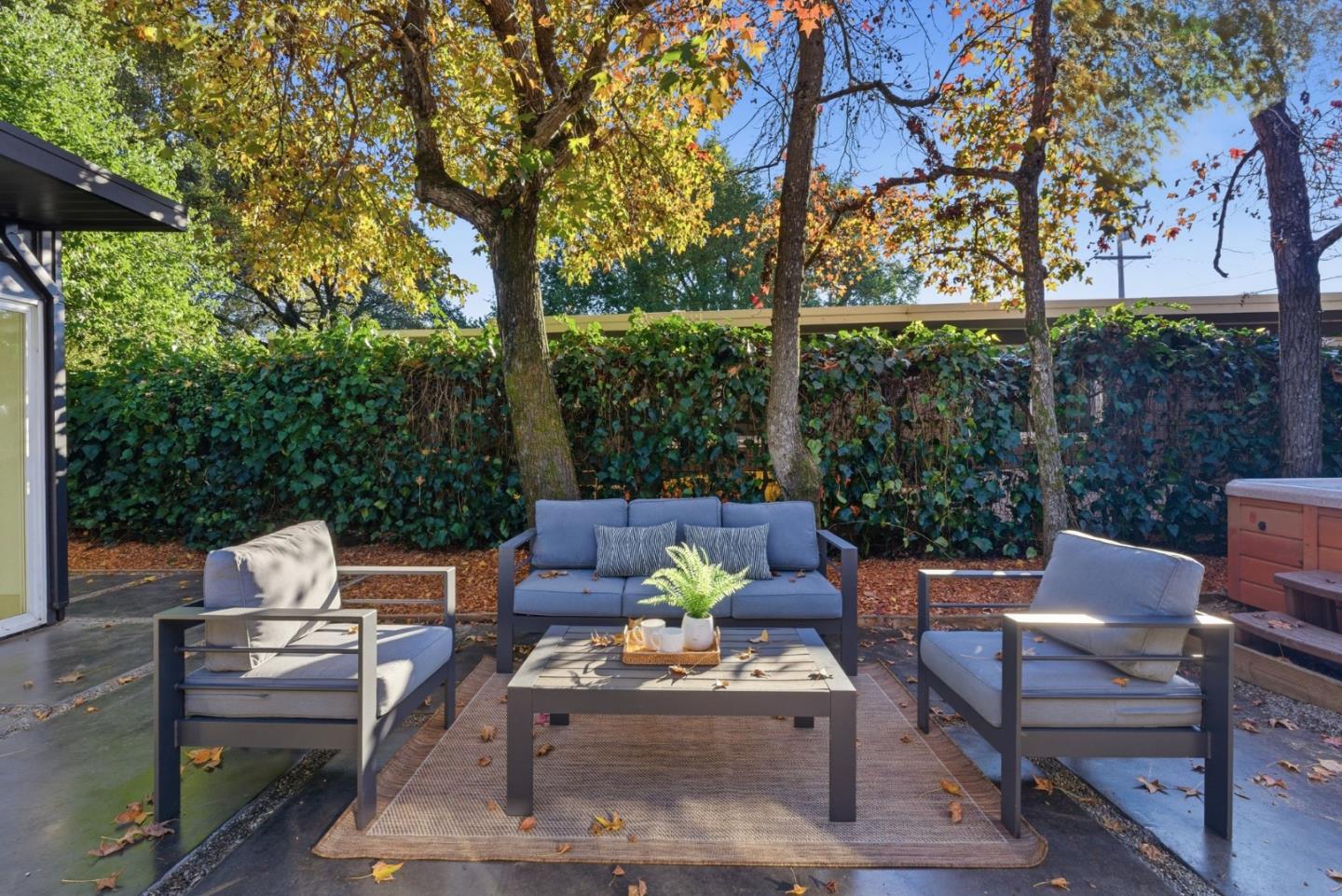 Detail Gallery Image 48 of 81 For 2212 Juniperberry Dr, San Rafael,  CA 94903 - 4 Beds | 2 Baths