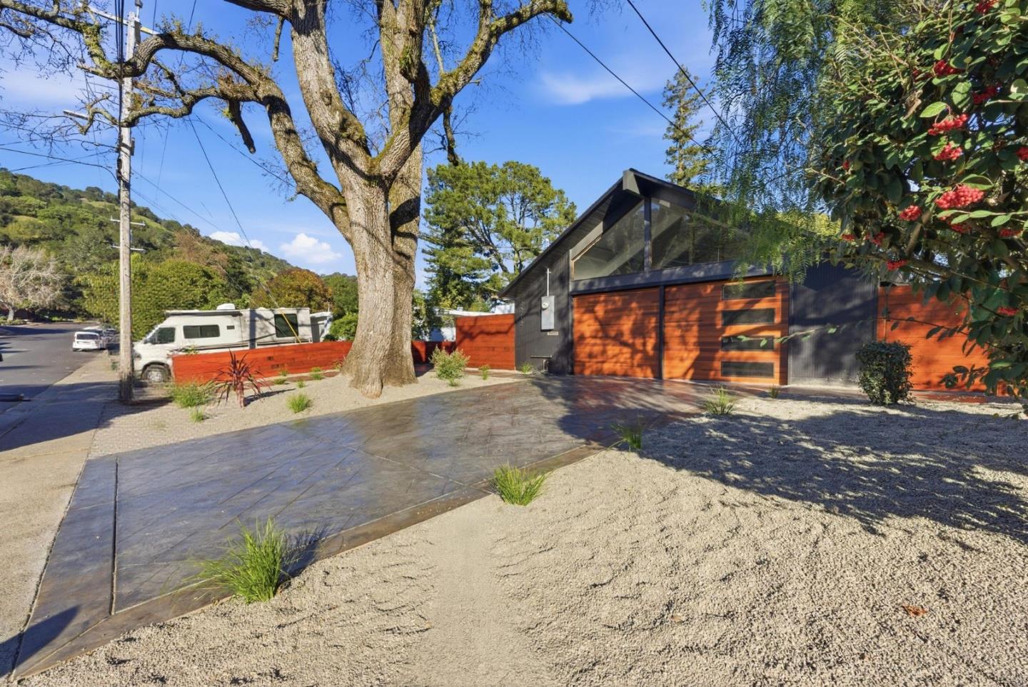 Detail Gallery Image 53 of 81 For 2212 Juniperberry Dr, San Rafael,  CA 94903 - 4 Beds | 2 Baths