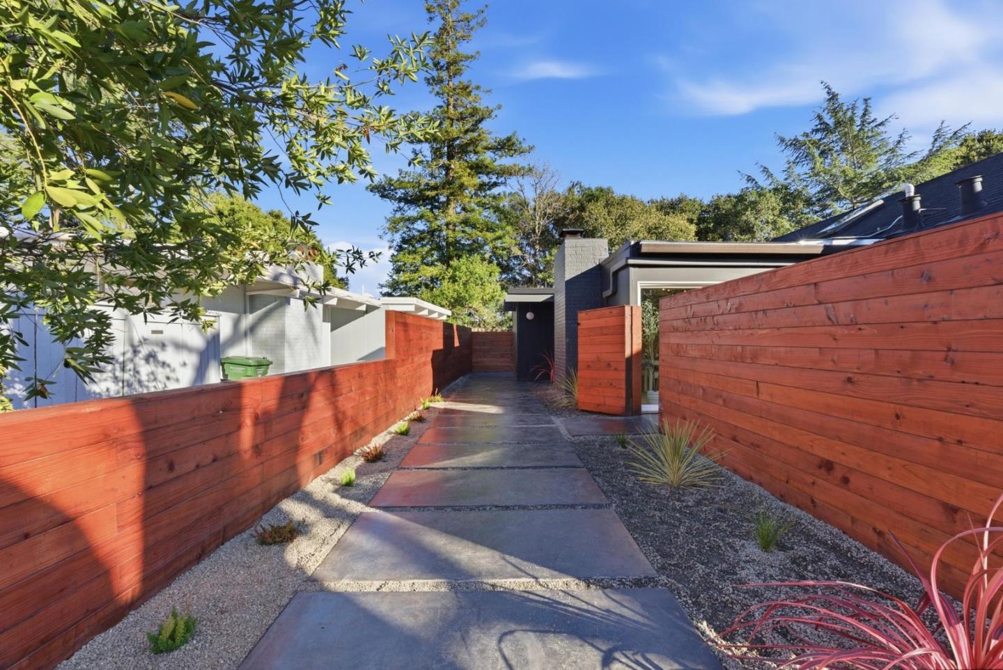 Detail Gallery Image 56 of 81 For 2212 Juniperberry Dr, San Rafael,  CA 94903 - 4 Beds | 2 Baths