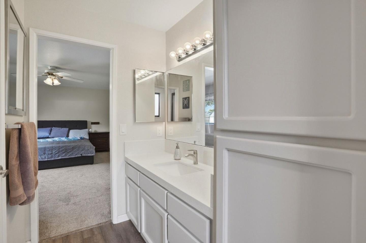 Detail Gallery Image 20 of 56 For 1090 Nez Perce Dr, Hollister,  CA 95023 - 3 Beds | 2 Baths