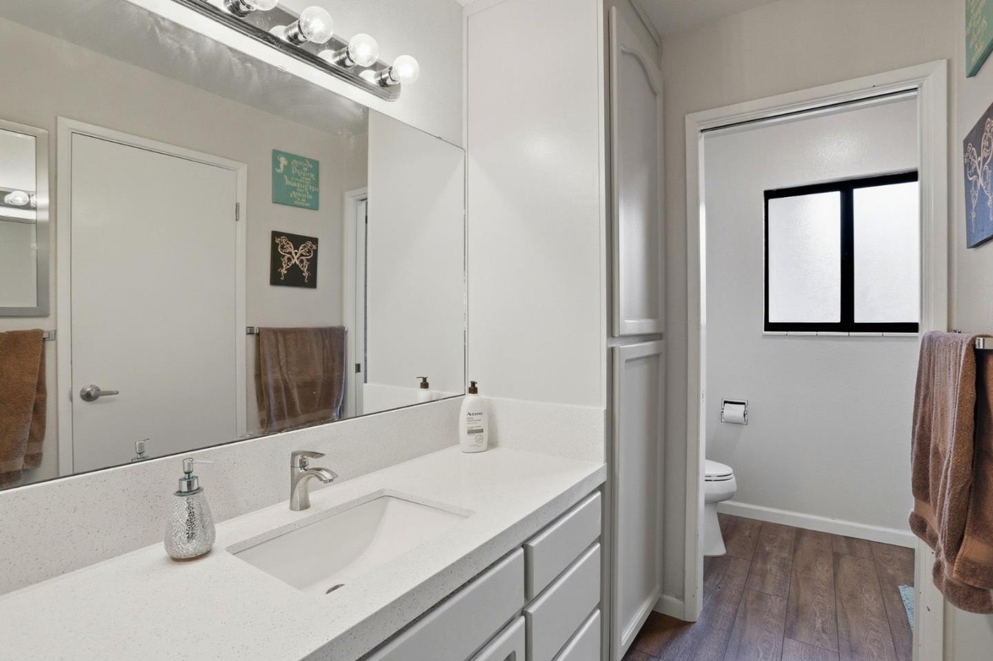 Detail Gallery Image 24 of 56 For 1090 Nez Perce Dr, Hollister,  CA 95023 - 3 Beds | 2 Baths