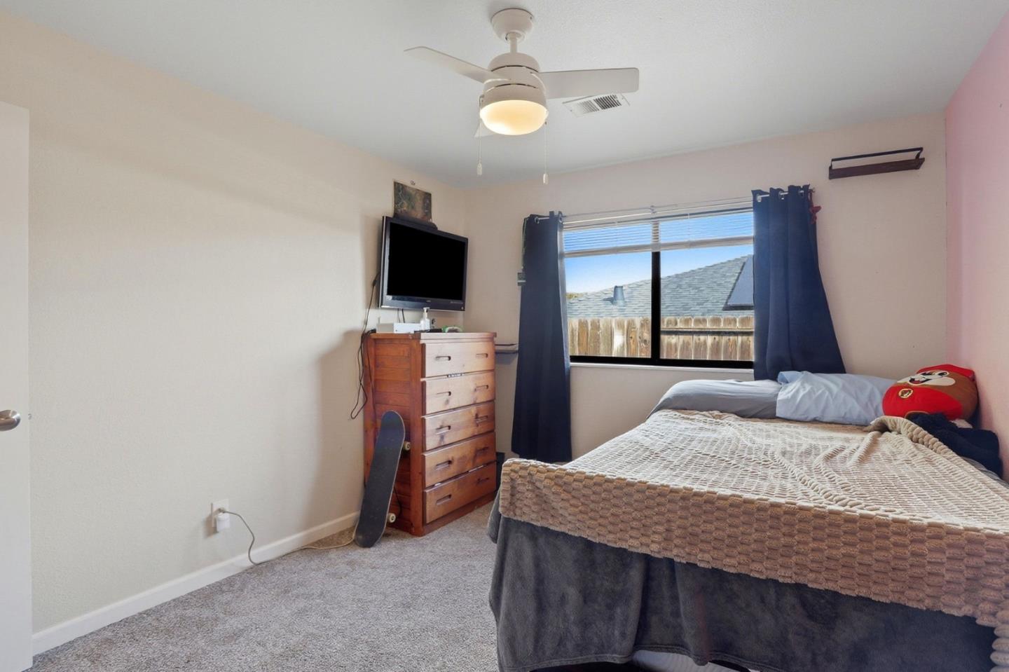 Detail Gallery Image 29 of 56 For 1090 Nez Perce Dr, Hollister,  CA 95023 - 3 Beds | 2 Baths