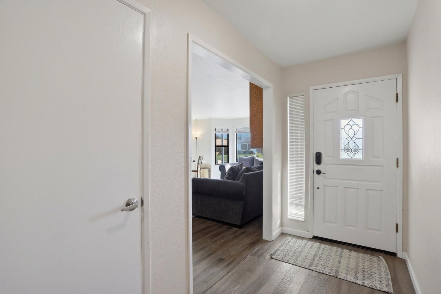 Detail Gallery Image 37 of 56 For 1090 Nez Perce Dr, Hollister,  CA 95023 - 3 Beds | 2 Baths