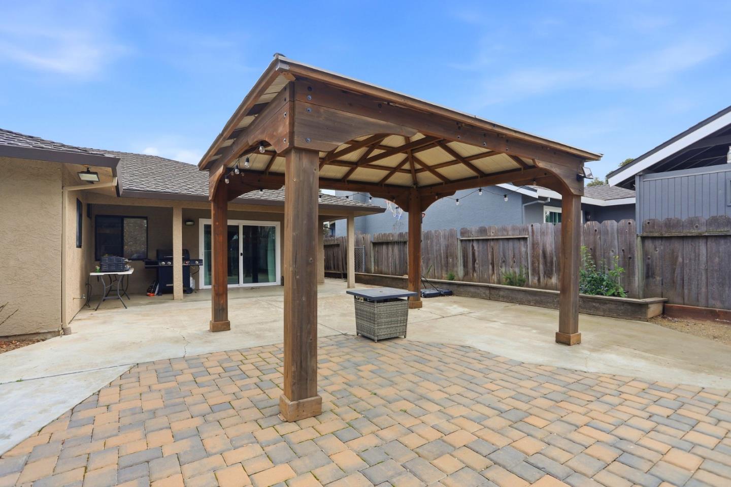 Detail Gallery Image 47 of 56 For 1090 Nez Perce Dr, Hollister,  CA 95023 - 3 Beds | 2 Baths