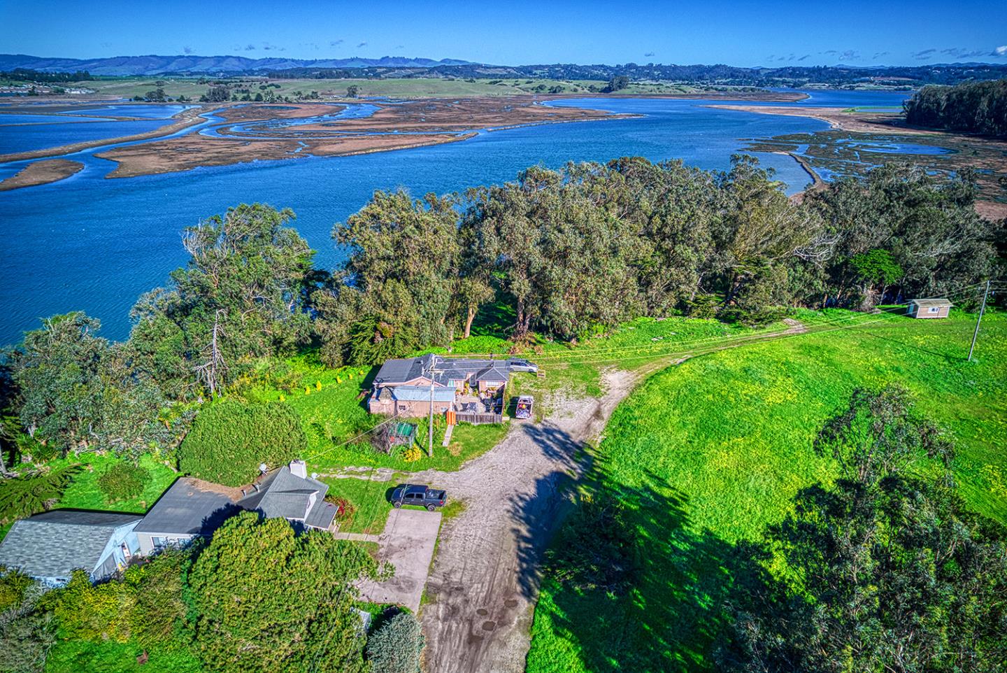 Detail Gallery Image 41 of 53 For 7201 Ca-1, Moss Landing,  CA 95039 - 9 Beds | 8 Baths