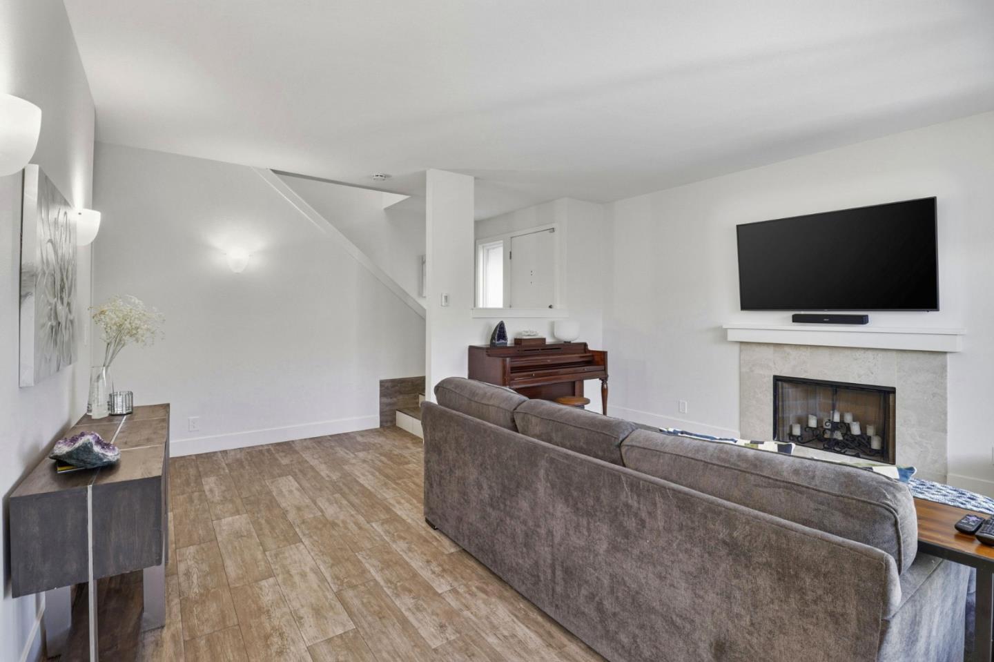 Photo #8: ML82030975 Listing: Photo #8