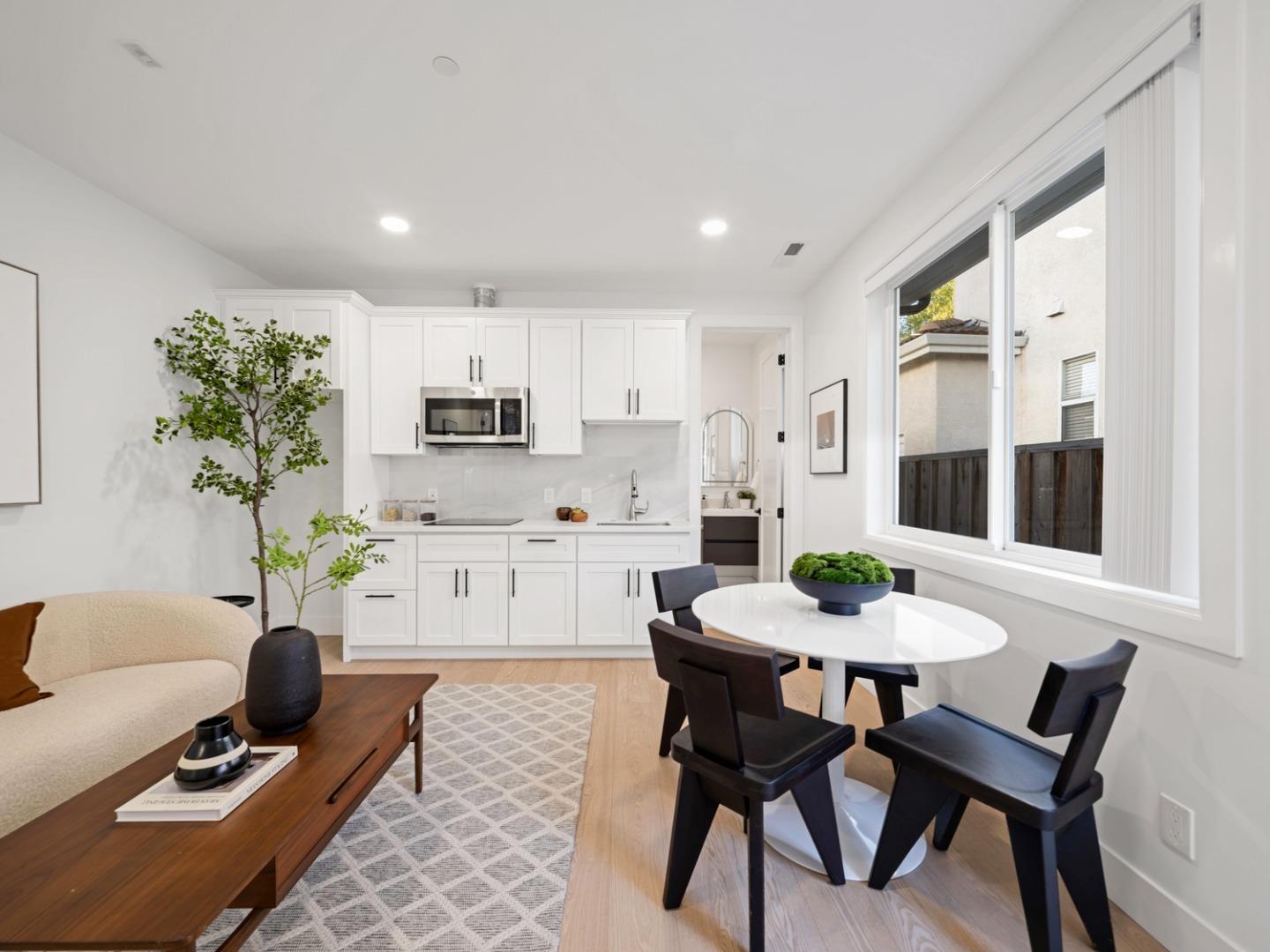 Detail Gallery Image 18 of 32 For 10831 Johnson Ave, Cupertino,  CA 95014 - 4 Beds | 4 Baths