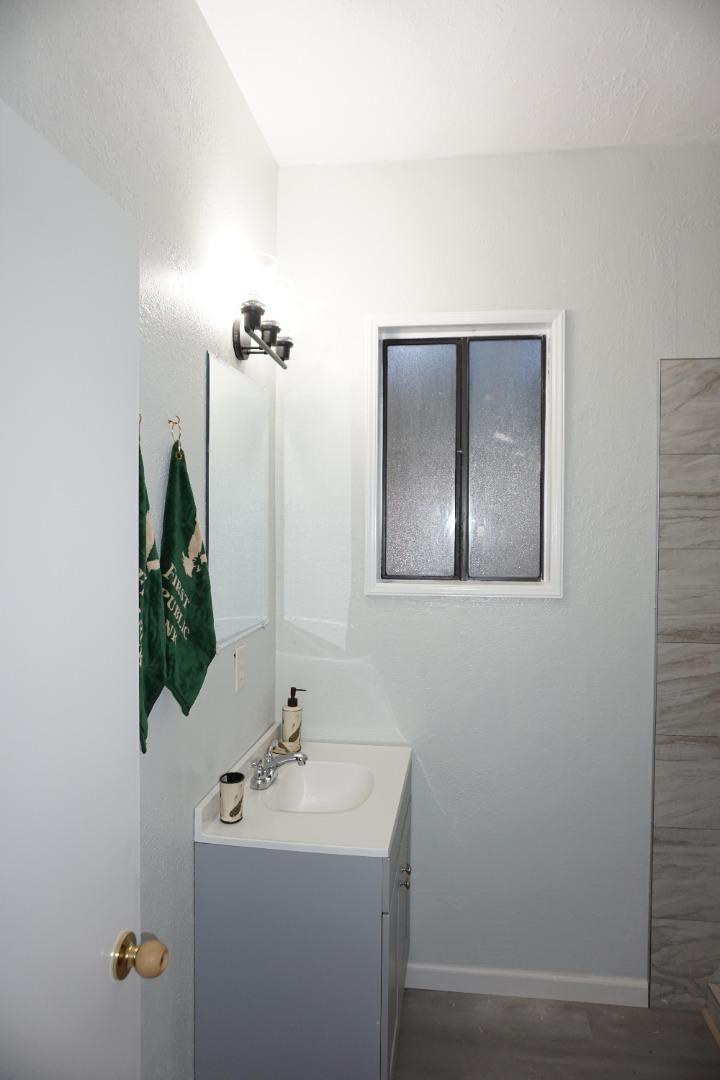 Detail Gallery Image 19 of 39 For 1016 Lombardy Dr, Modesto,  CA 95351 - 3 Beds | 3 Baths