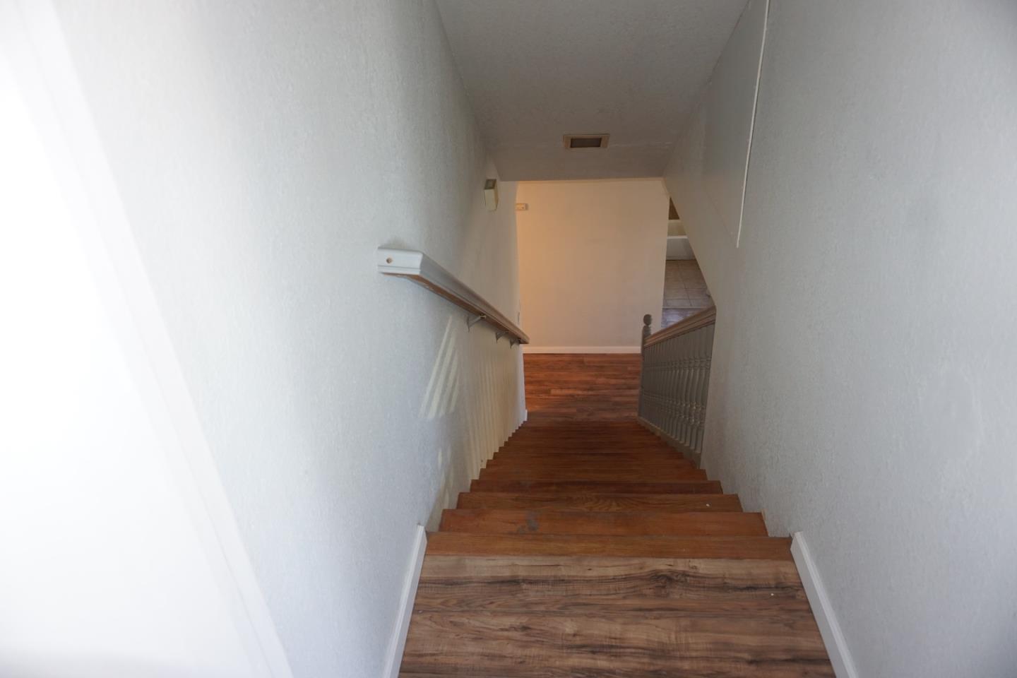 Detail Gallery Image 30 of 39 For 1016 Lombardy Dr, Modesto,  CA 95351 - 3 Beds | 3 Baths