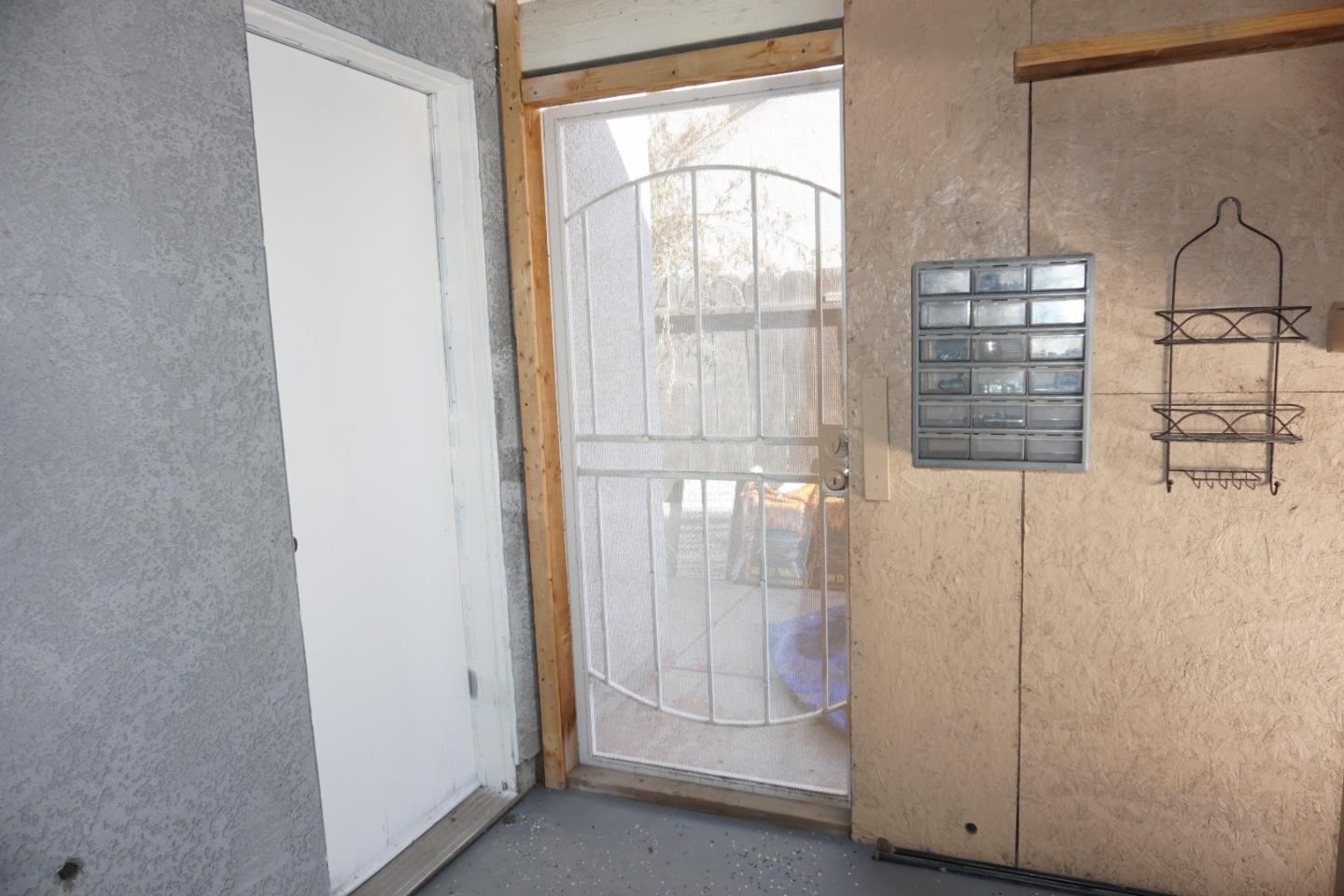 Detail Gallery Image 32 of 39 For 1016 Lombardy Dr, Modesto,  CA 95351 - 3 Beds | 3 Baths