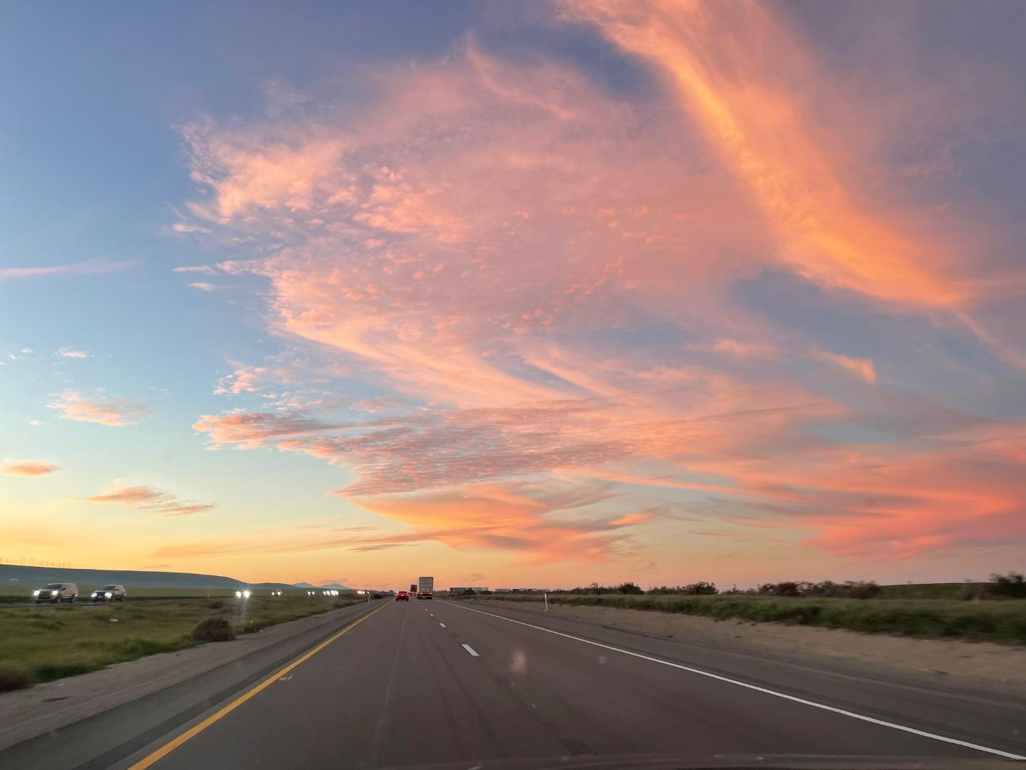 Detail Gallery Image 33 of 39 For 1016 Lombardy Dr, Modesto,  CA 95351 - 3 Beds | 3 Baths