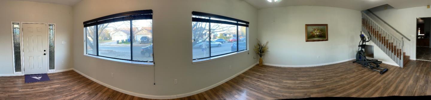 Detail Gallery Image 9 of 39 For 1016 Lombardy Dr, Modesto,  CA 95351 - 3 Beds | 3 Baths