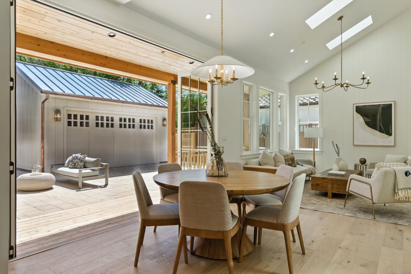 Detail Gallery Image 9 of 64 For 1192 Crescent Dr, San Jose,  CA 95125 - 5 Beds | 4 Baths