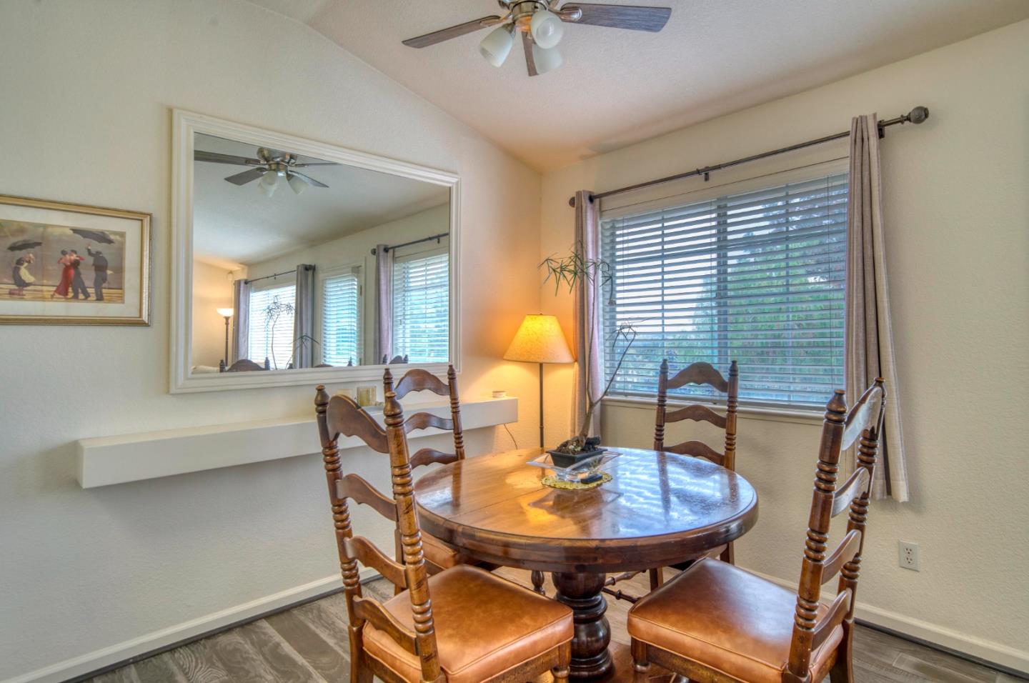 Detail Gallery Image 11 of 38 For 121 Skyline Dr, San Ramon,  CA 94583 - 2 Beds | 2 Baths