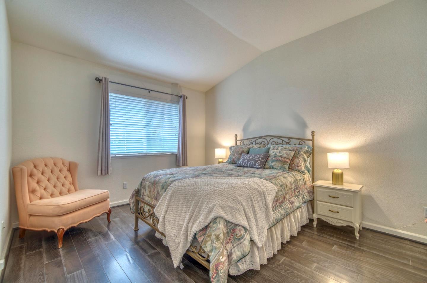 Detail Gallery Image 24 of 38 For 121 Skyline Dr, San Ramon,  CA 94583 - 2 Beds | 2 Baths