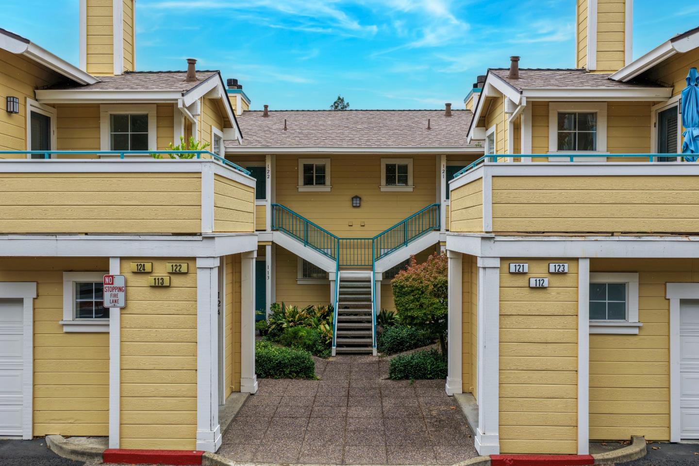 Detail Gallery Image 38 of 38 For 121 Skyline Dr, San Ramon,  CA 94583 - 2 Beds | 2 Baths