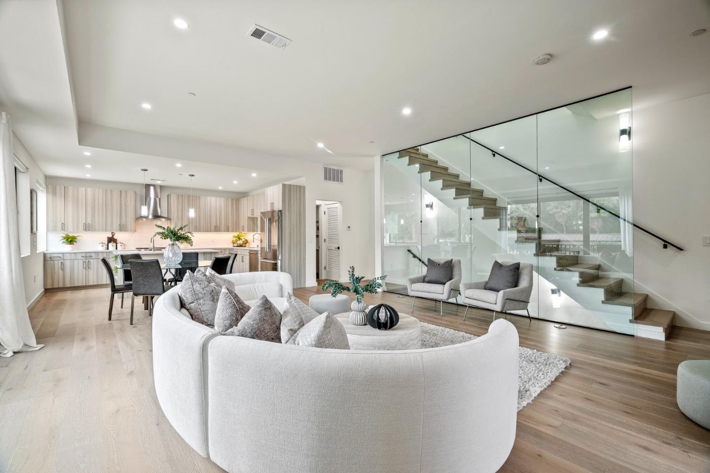 Photo #11: ML82030986 Listing: Photo #11