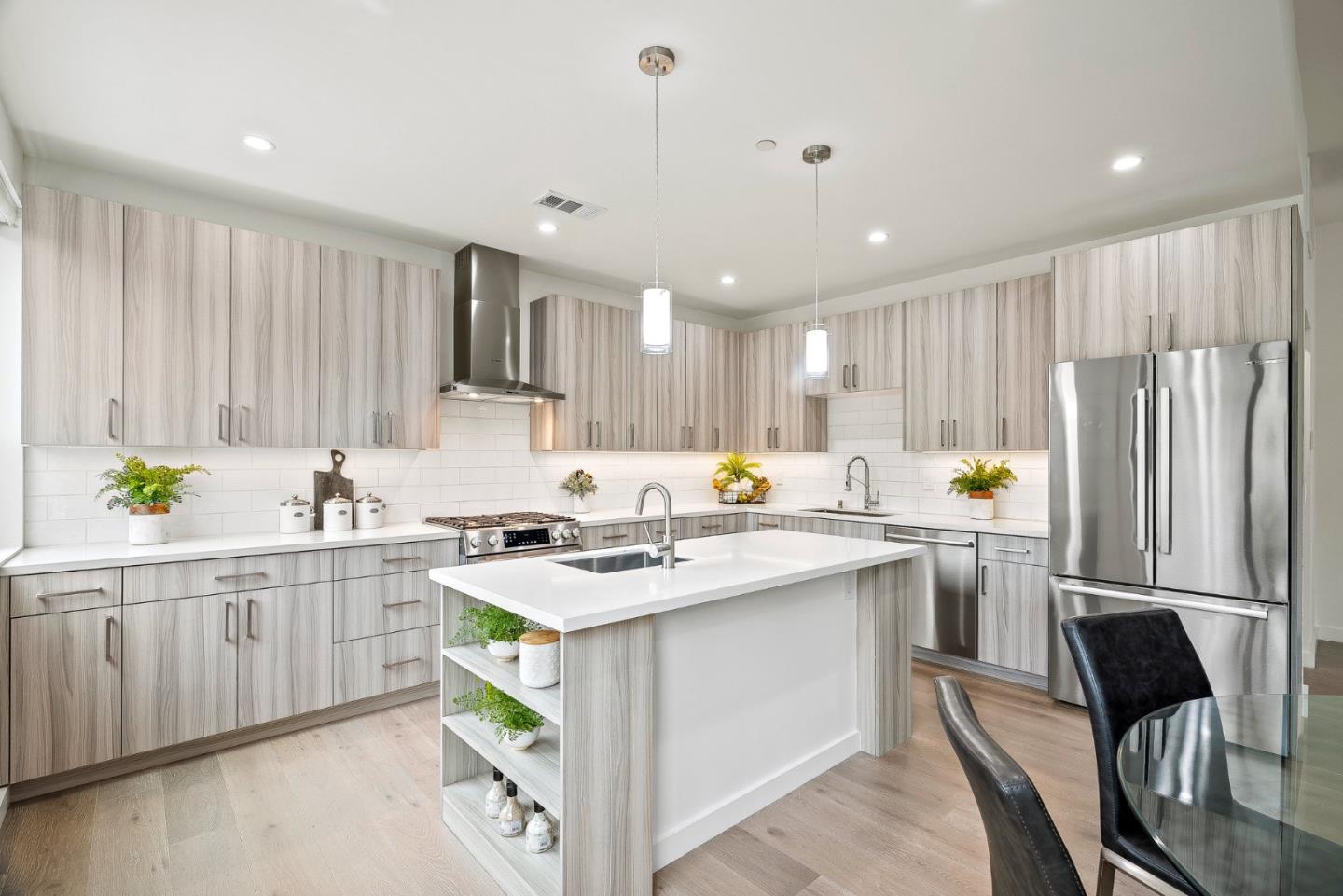 Photo #16: ML82030986 Listing: Photo #16