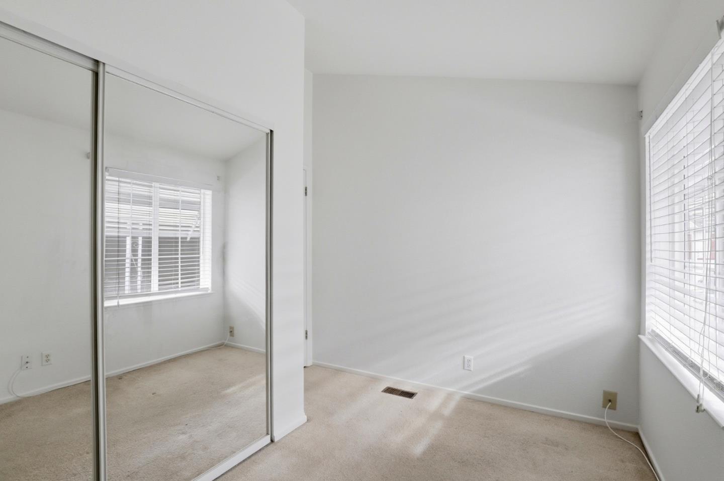 Detail Gallery Image 21 of 29 For 275 Burnett Ave #135,  Morgan Hill,  CA 95037 - 3 Beds | 2 Baths