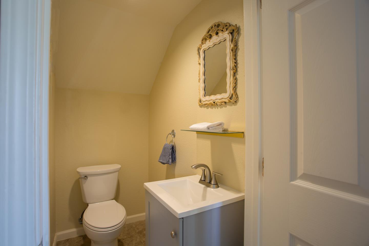 Detail Gallery Image 17 of 38 For 1336 Luxton St, Seaside,  CA 93955 - 3 Beds | 2/1 Baths