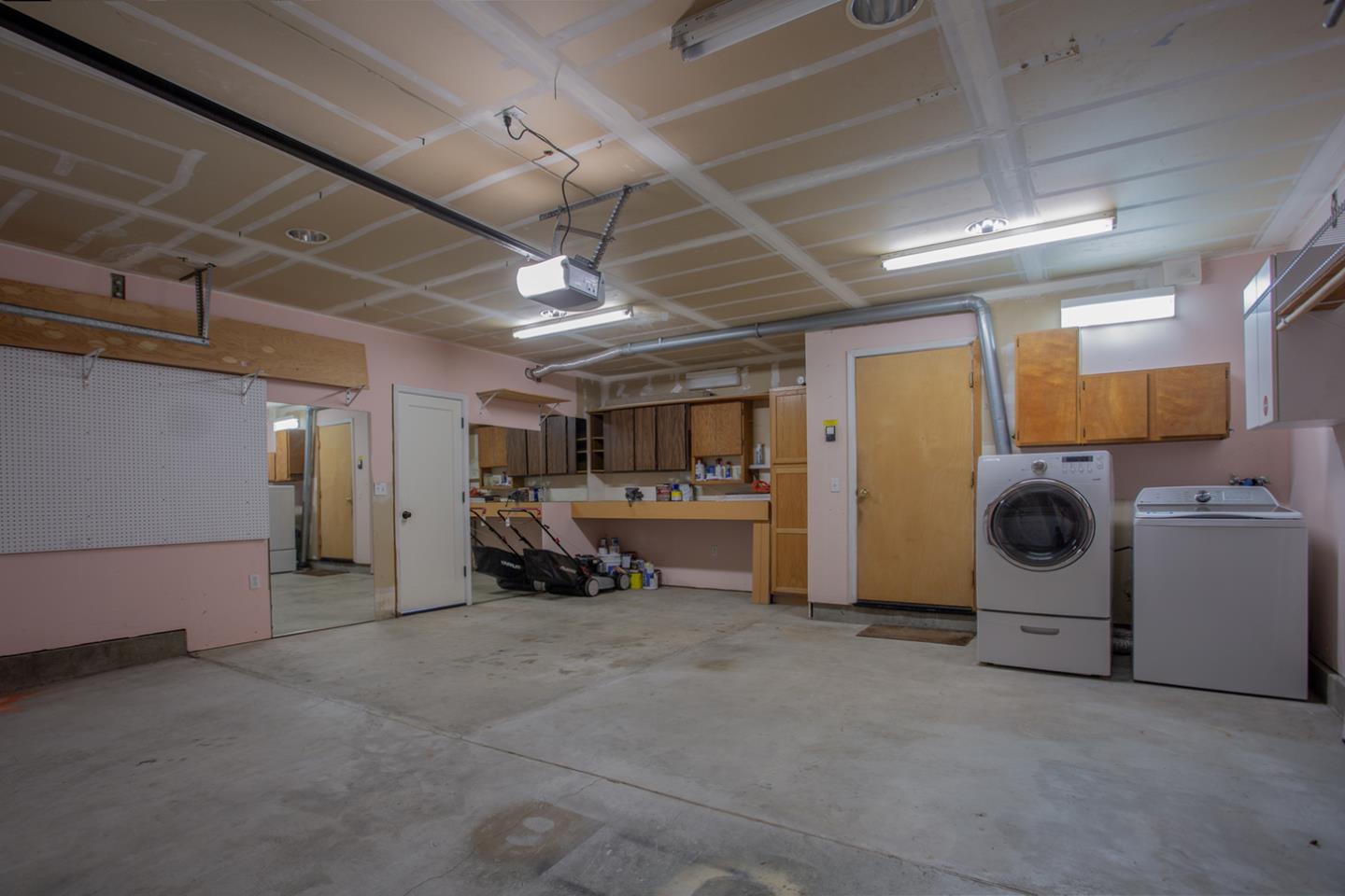 Detail Gallery Image 32 of 38 For 1336 Luxton St, Seaside,  CA 93955 - 3 Beds | 2/1 Baths