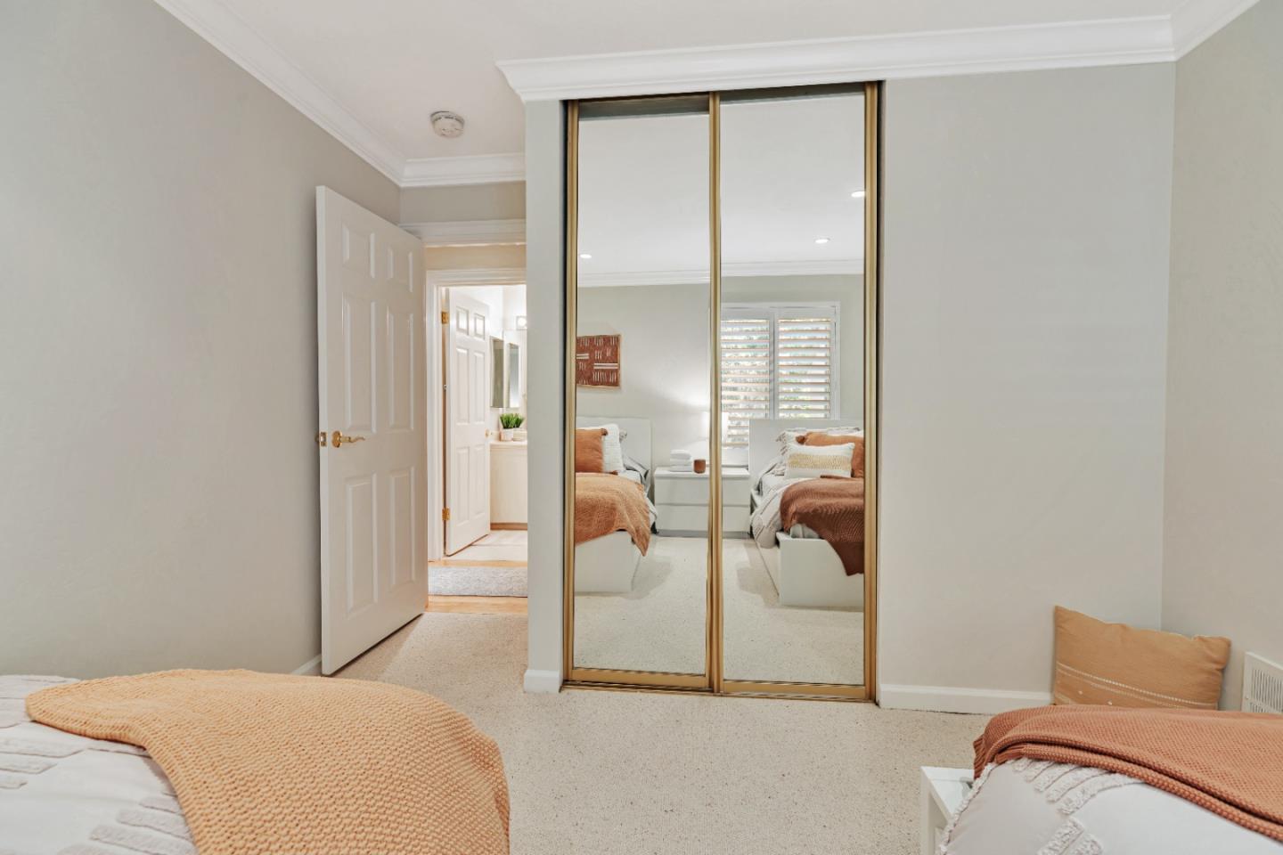 Detail Gallery Image 24 of 32 For 1210 Golden Oaks Ln, Monterey,  CA 93940 - 2 Beds | 2 Baths