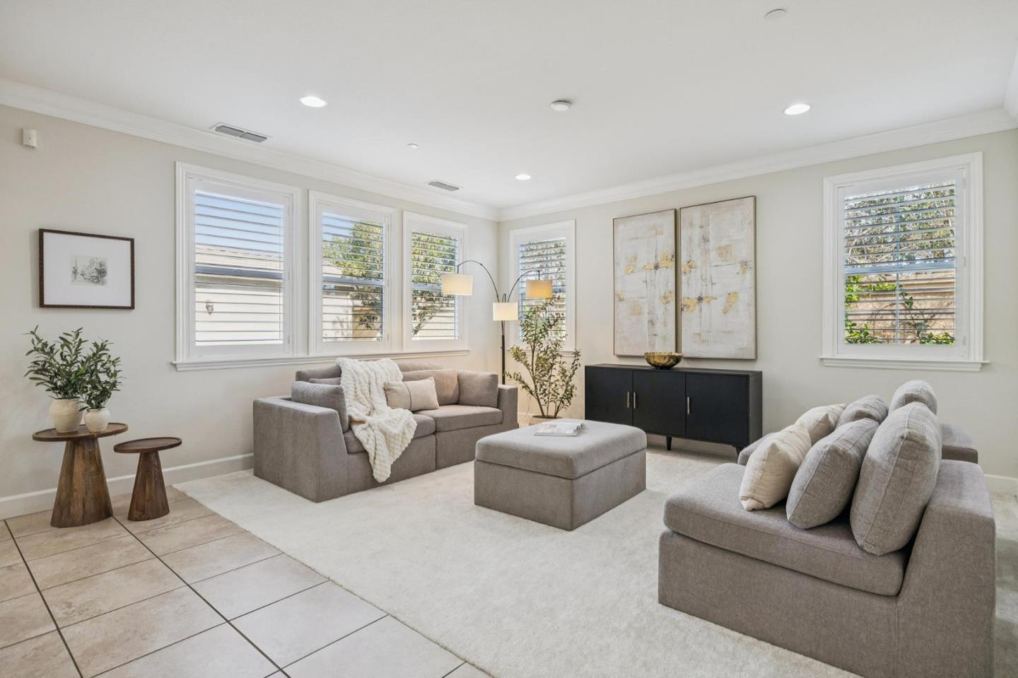 Detail Gallery Image 14 of 81 For 803 Sunrise Dr, Gilroy,  CA 95020 - 4 Beds | 3/1 Baths