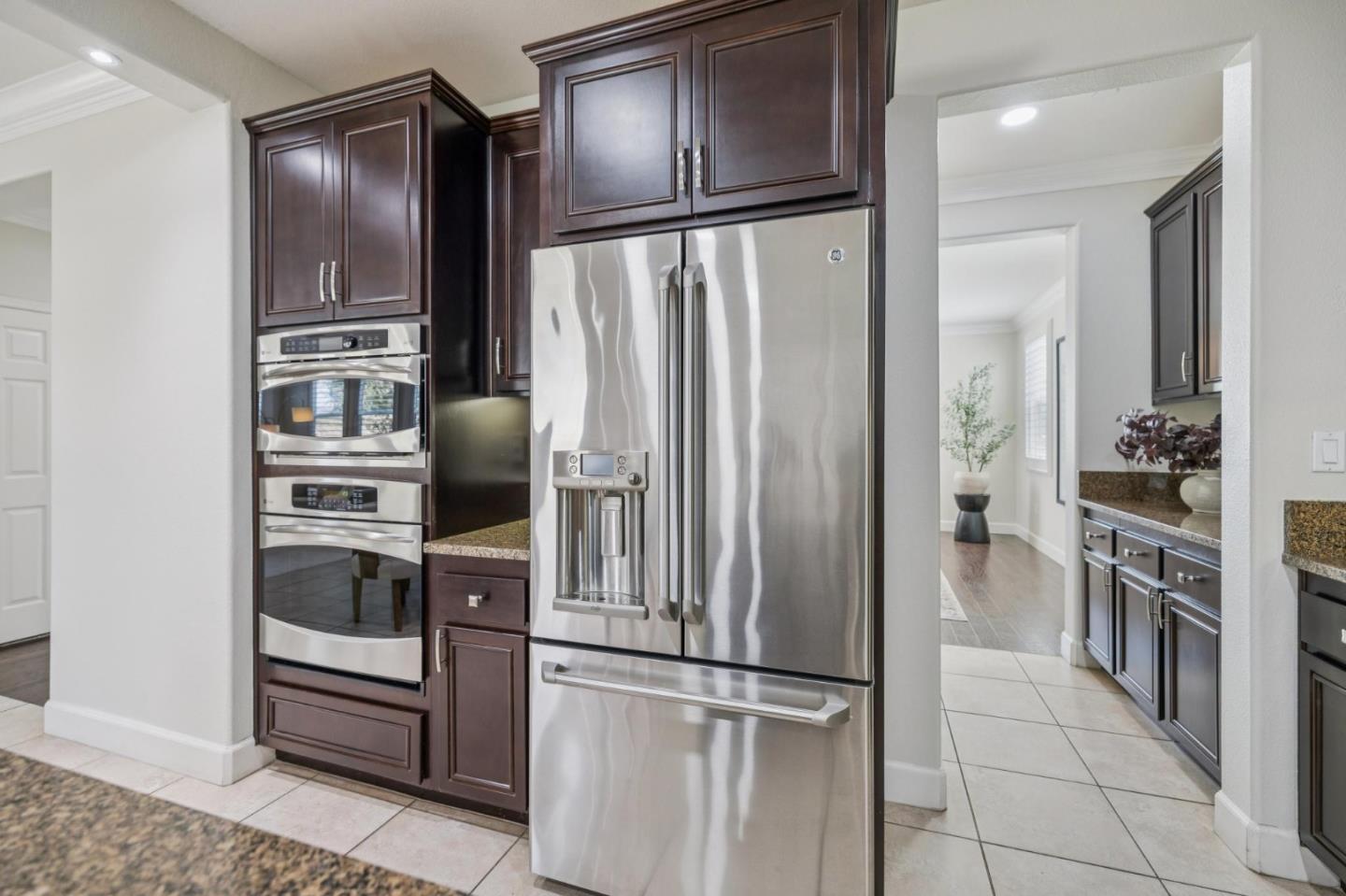 Detail Gallery Image 26 of 81 For 803 Sunrise Dr, Gilroy,  CA 95020 - 4 Beds | 3/1 Baths