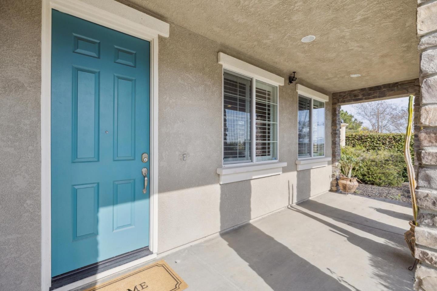 Detail Gallery Image 3 of 81 For 803 Sunrise Dr, Gilroy,  CA 95020 - 4 Beds | 3/1 Baths