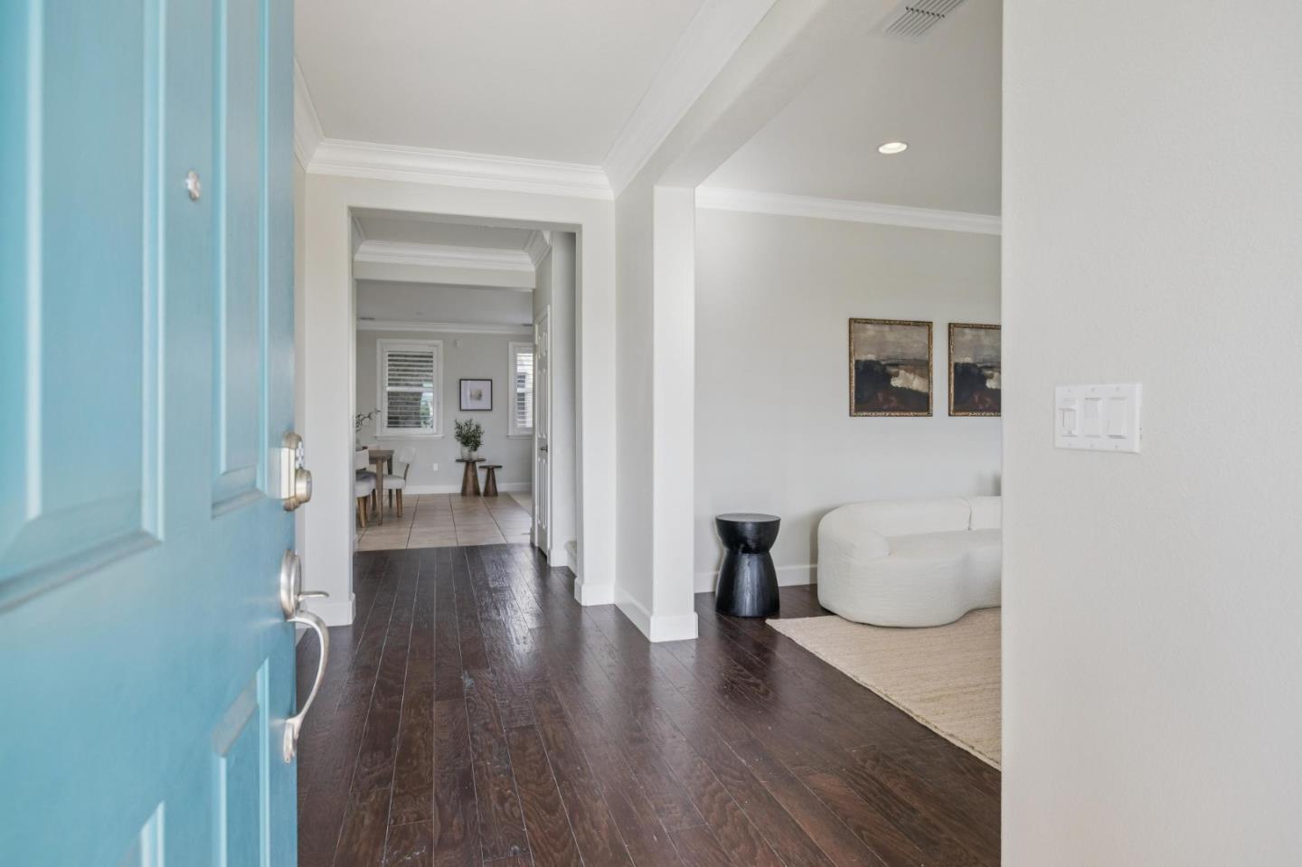 Detail Gallery Image 4 of 81 For 803 Sunrise Dr, Gilroy,  CA 95020 - 4 Beds | 3/1 Baths