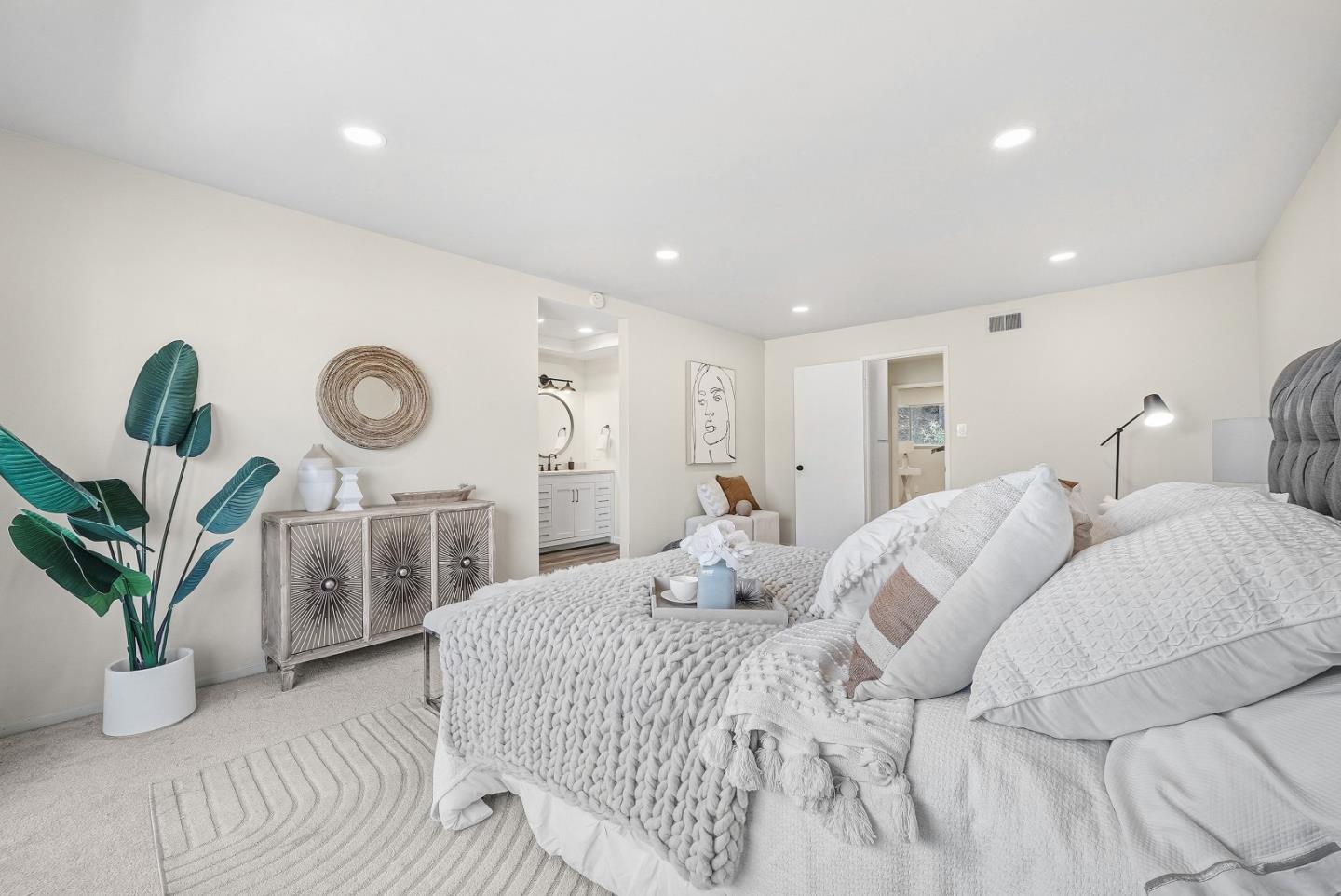 Detail Gallery Image 15 of 34 For 42 Lyonridge Ln, San Mateo,  CA 94402 - 3 Beds | 2/1 Baths