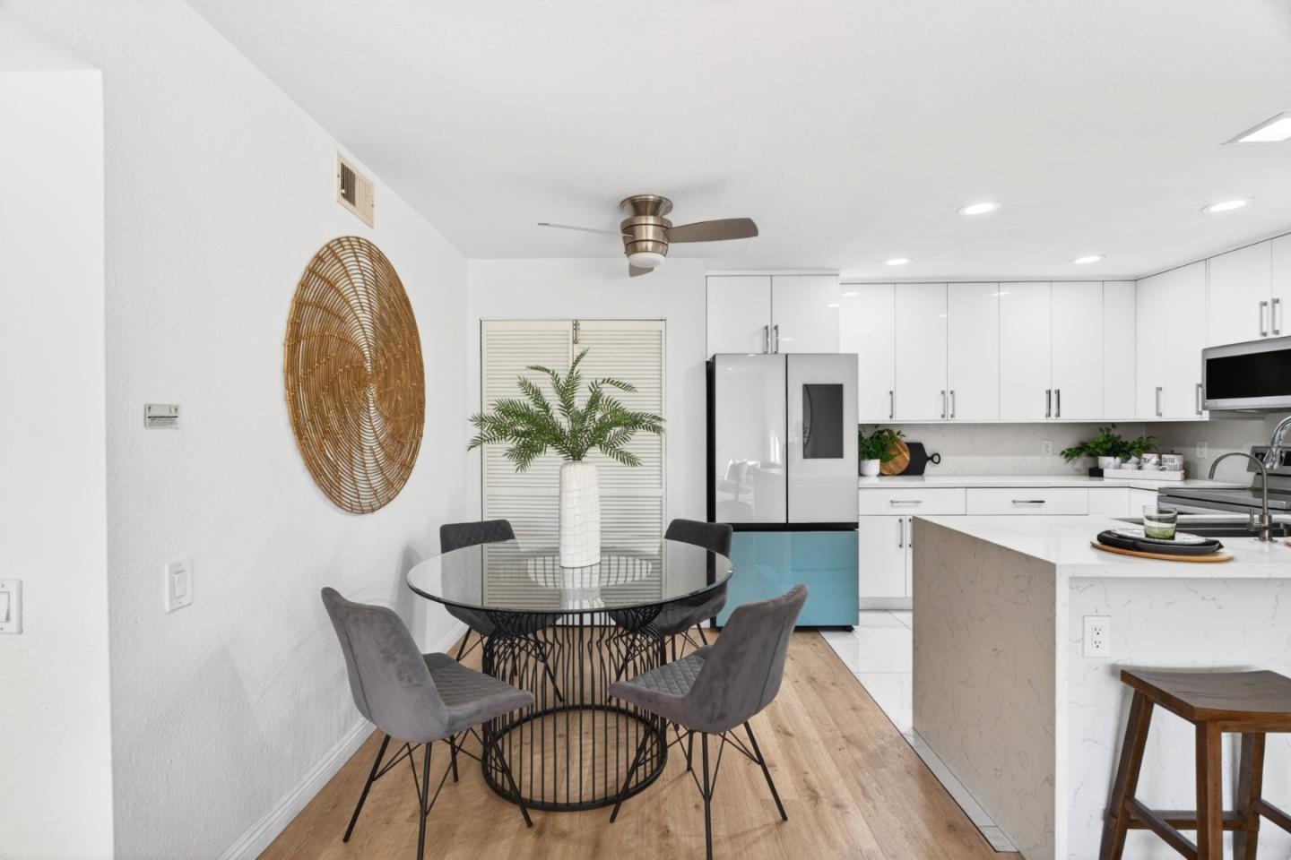 Detail Gallery Image 10 of 32 For 286 Hackamore Cmn, Fremont,  CA 94539 - 2 Beds | 1 Baths