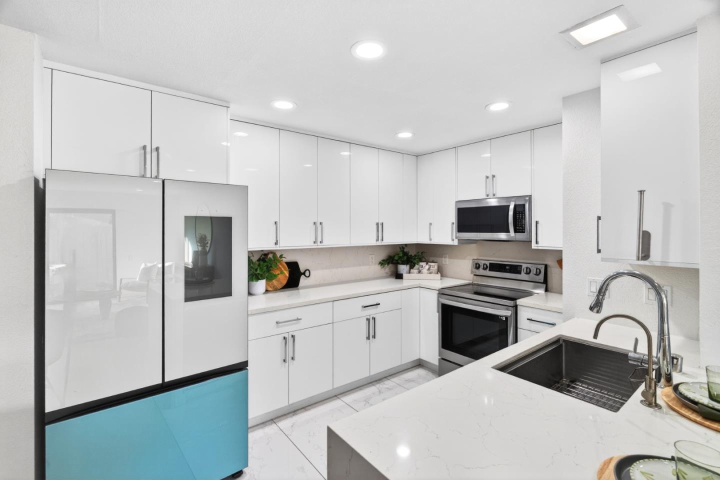 Detail Gallery Image 11 of 32 For 286 Hackamore Cmn, Fremont,  CA 94539 - 2 Beds | 1 Baths