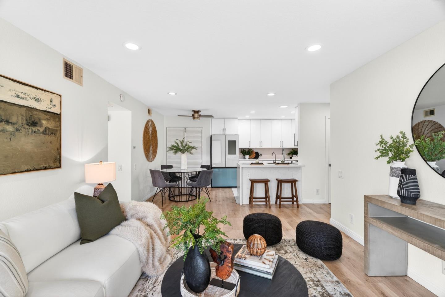 Detail Gallery Image 7 of 32 For 286 Hackamore Cmn, Fremont,  CA 94539 - 2 Beds | 1 Baths